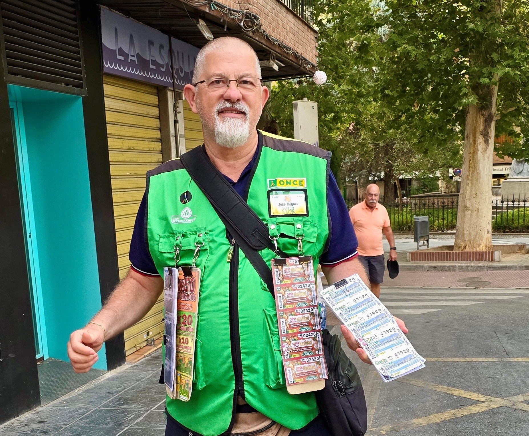 El vendedor en su puesto de trabajo