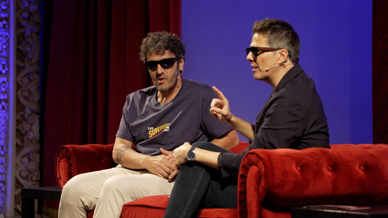 José Peña conversa con Fernando Díaz de la Guardia