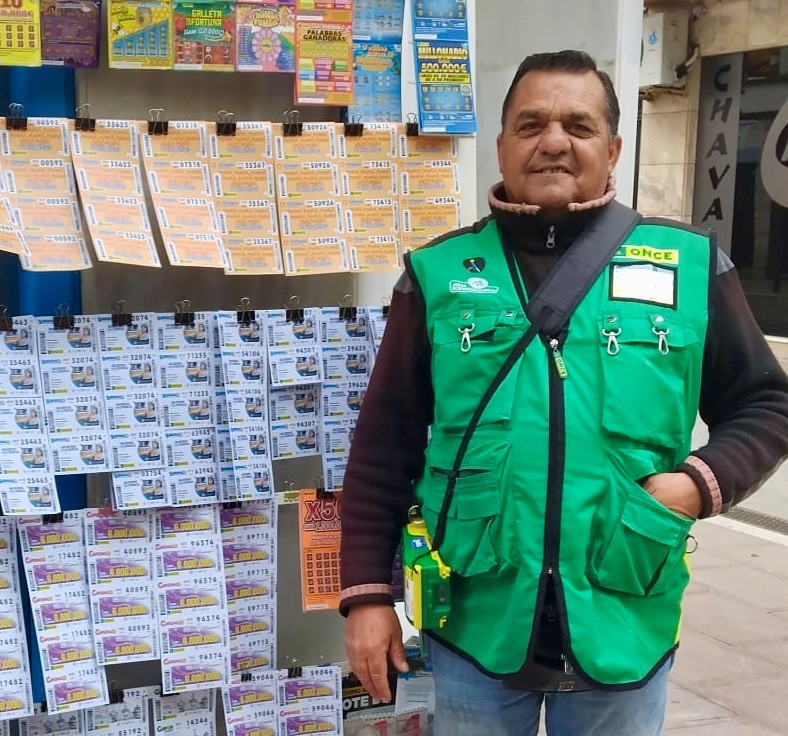 Sergio Soisa, vendedor de la ONCE en La Línea de la Concepción