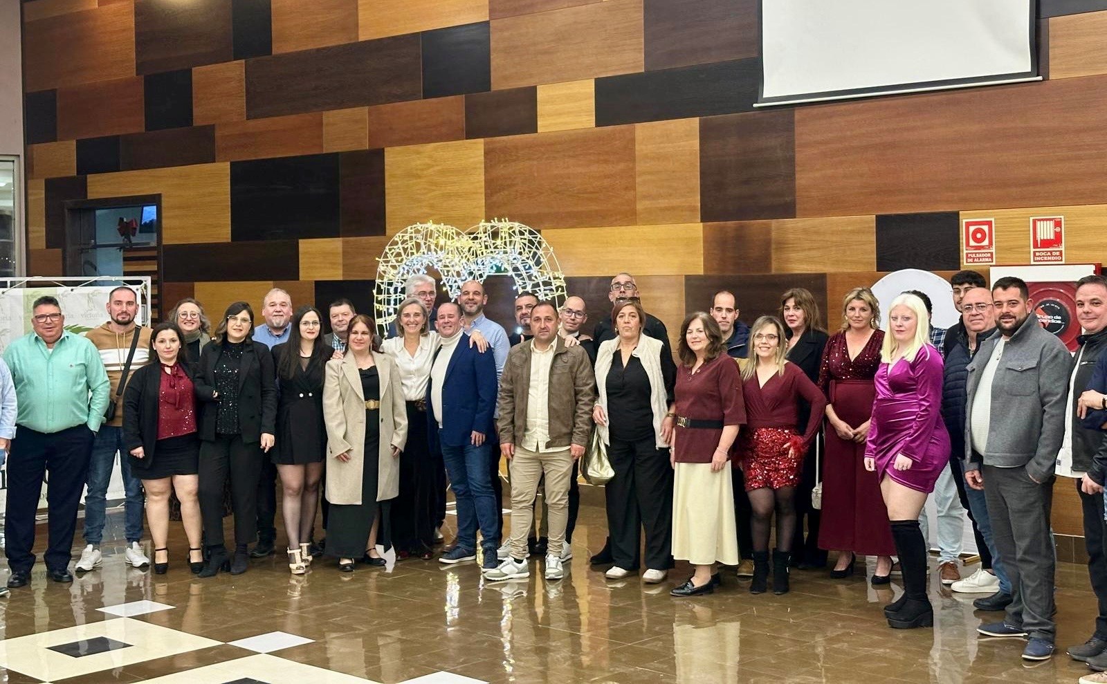 Foto de familia de la celebración en Úbeda